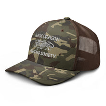 Load image into Gallery viewer, Camouflage trucker hat
